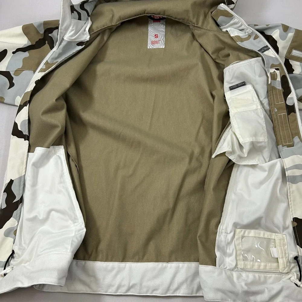 Burton Jacket Mens Small Camo Down‎ Insulated Hooded Snowboard Skiing Outdoors